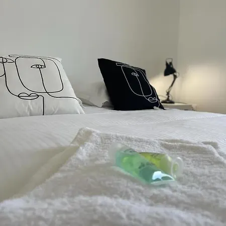 Apartament Presqu'ile, Neuf Avec Balcon, Salle De Gym Et Parking Caen